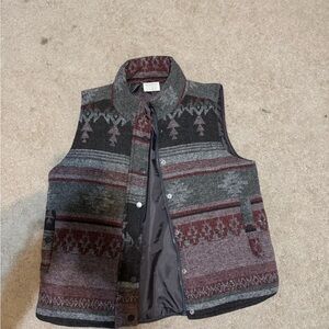 Gray and Burgundy Patterned Women's Vest